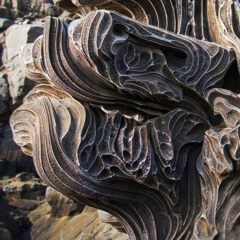 Sculpt geometry interactively with Aurora